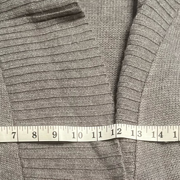 Bisou Bisou Charcoal Women's Shrug - Picture 7 of 8